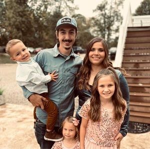 Meet your Posher, Sami